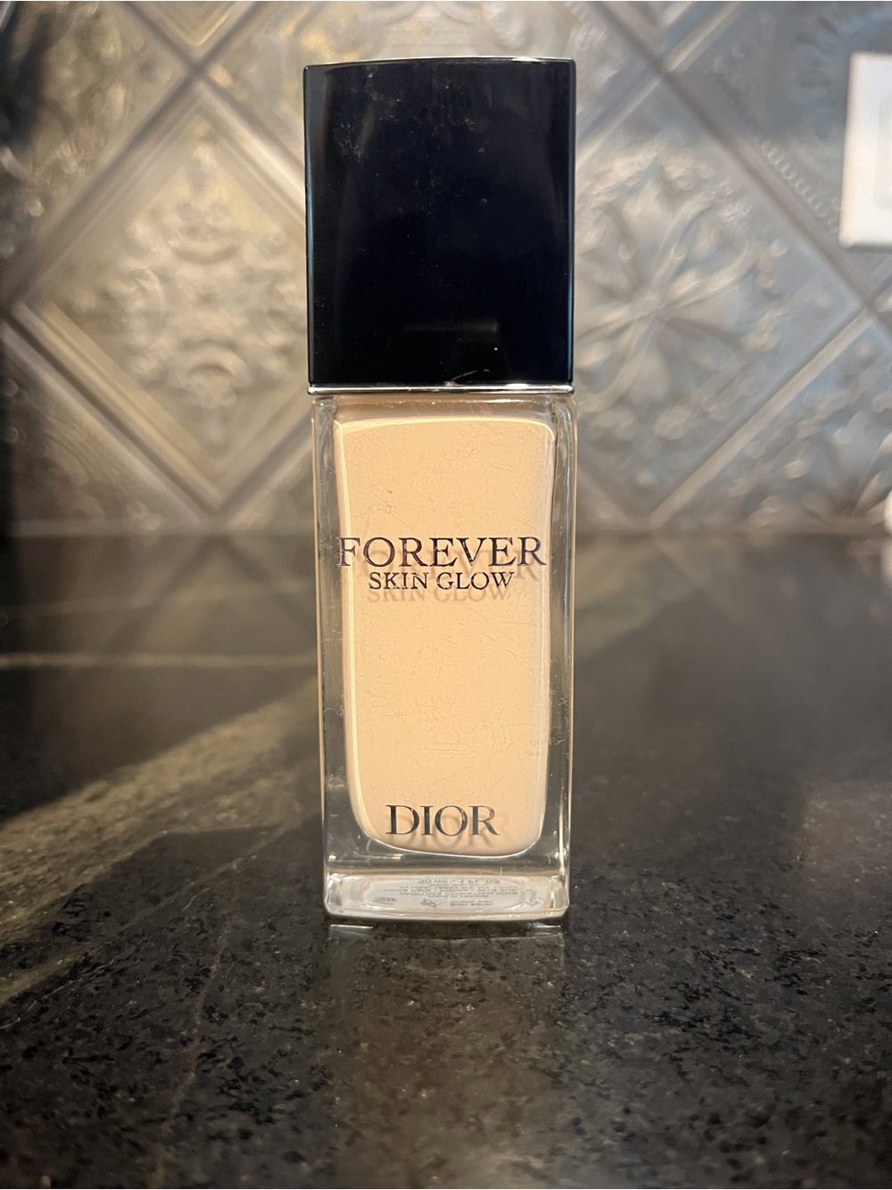 Dior Forever Skin Glow Foundation — Light Beige Shade